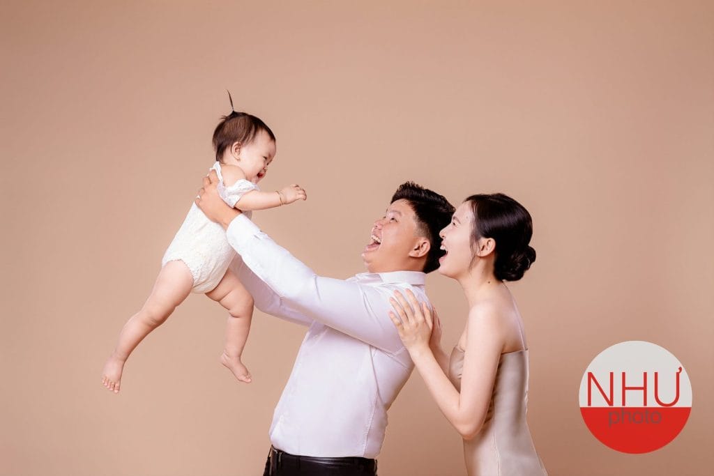 in ảnh ở đâu cho bền màu không bị ố vàng